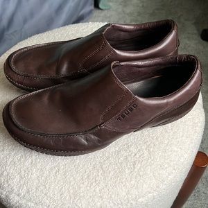 TSUBO Brown Leather Loafers